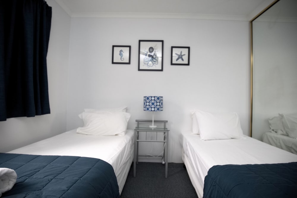 Фото Markham Court