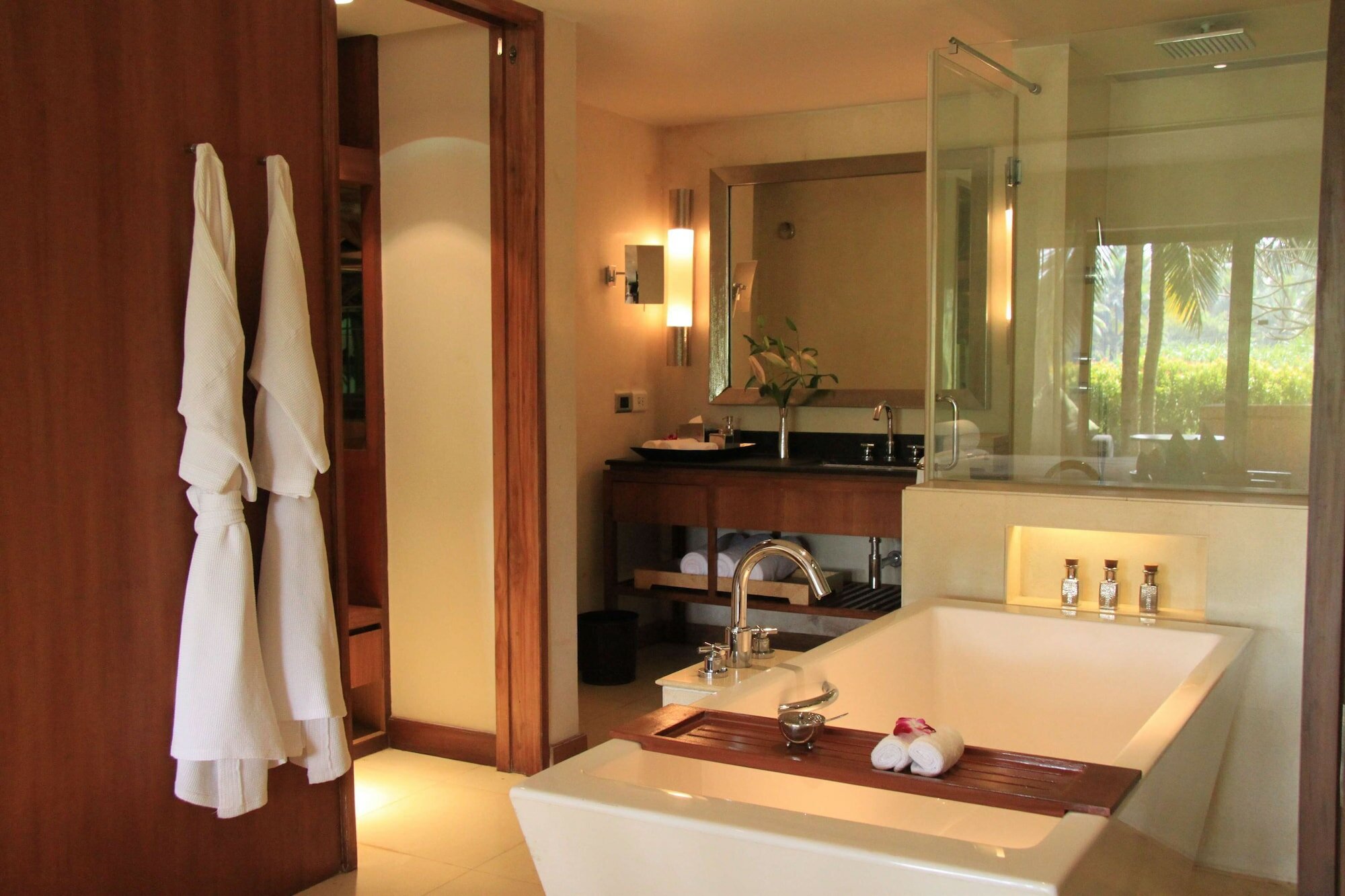 Фото The Diwa Club by Alila Diwa Goa - A Hyatt Brand