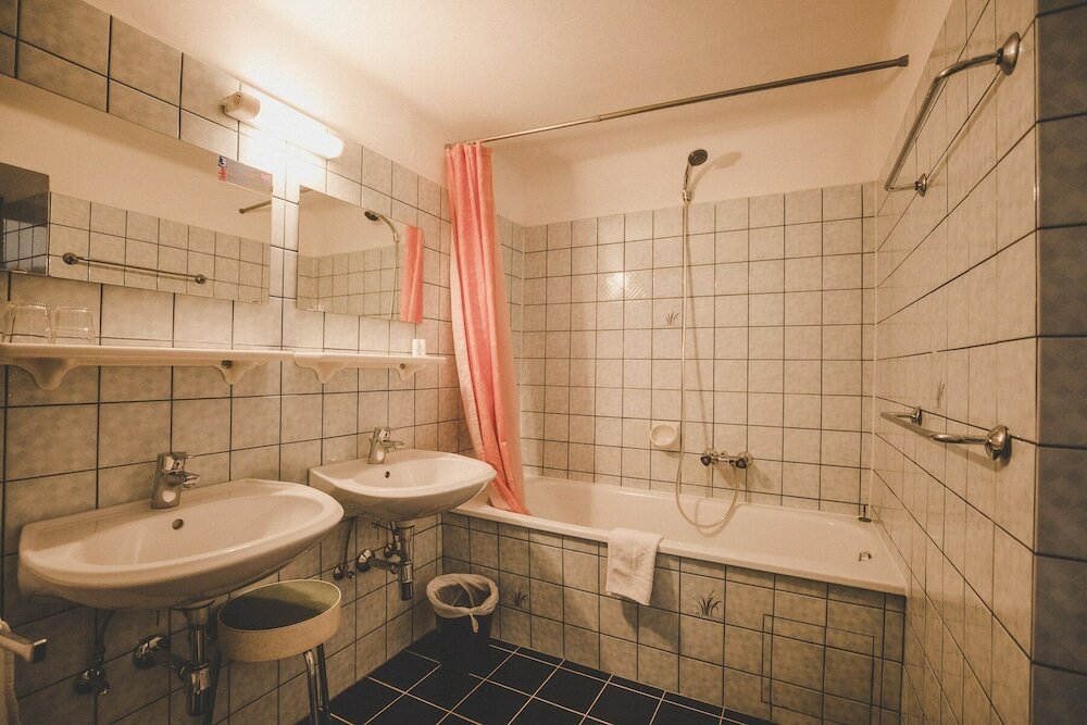 Фото Hotel Mozart Bad Gastein