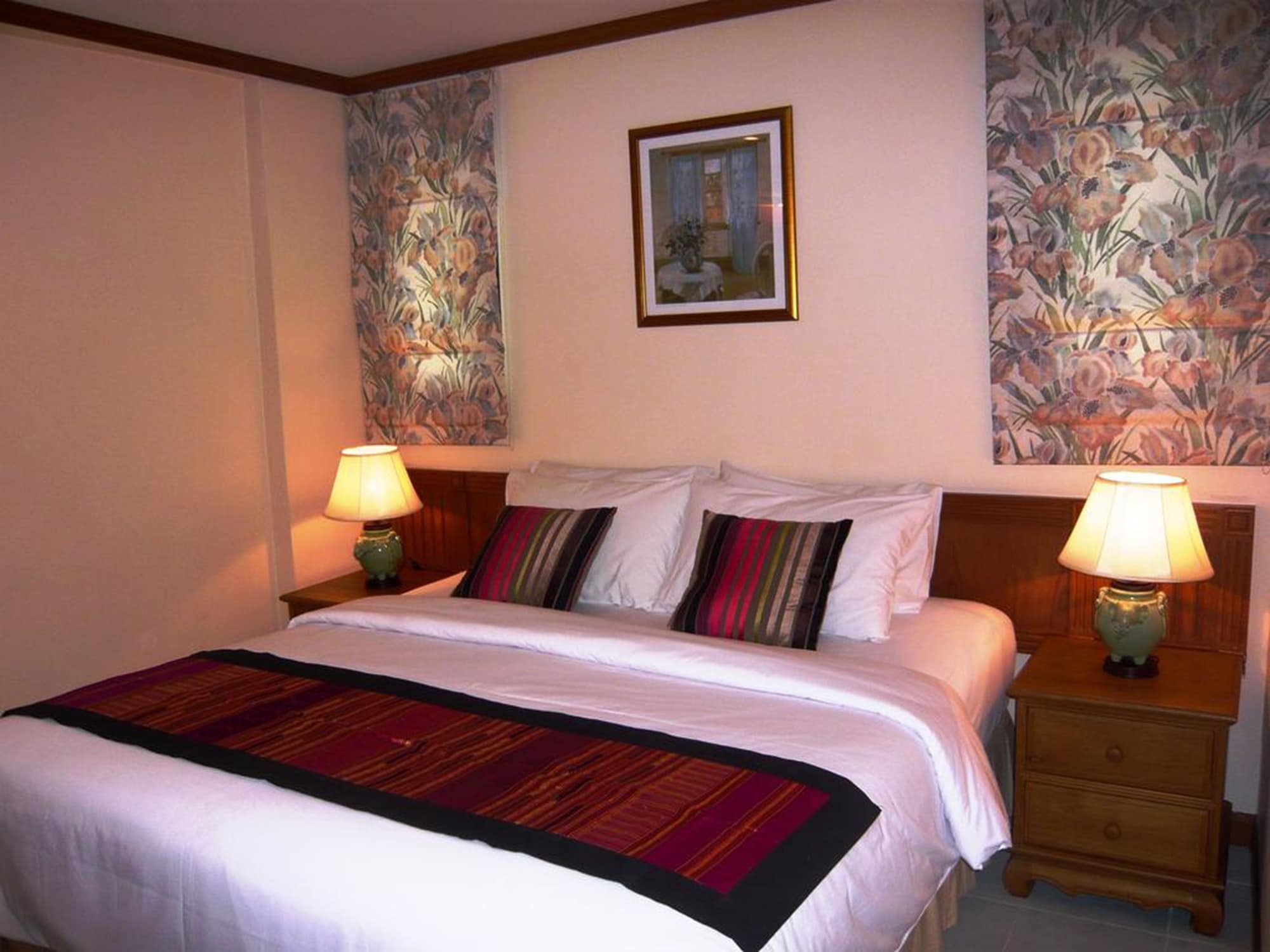 Фото The Residence Garden