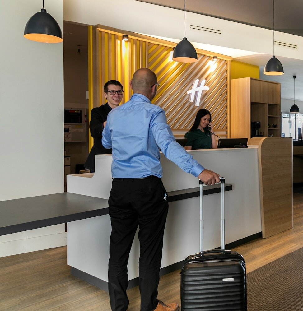 Фото Holiday Inn Perpignan