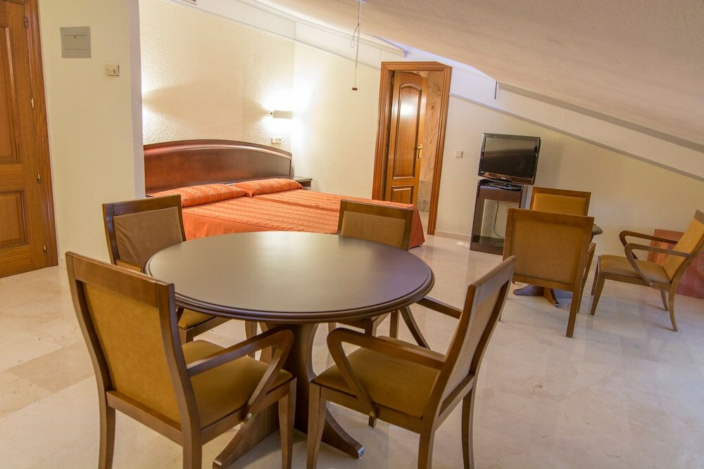 Фото Hotel San Antonio