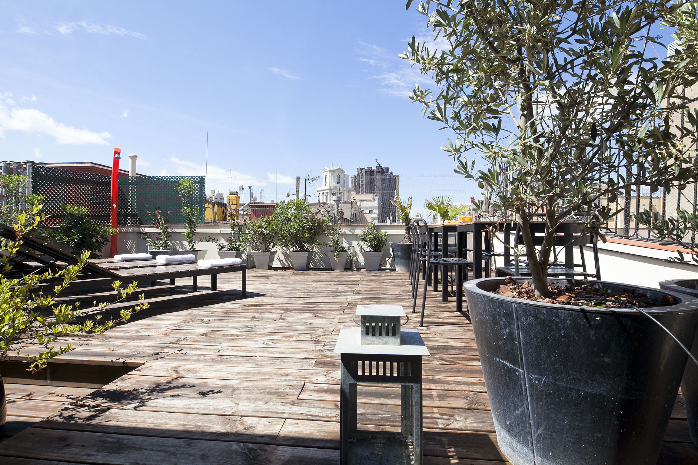 Фото Aspasios Urquinaona Design Hotel