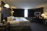 Фото Crowne Plaza Syracuse