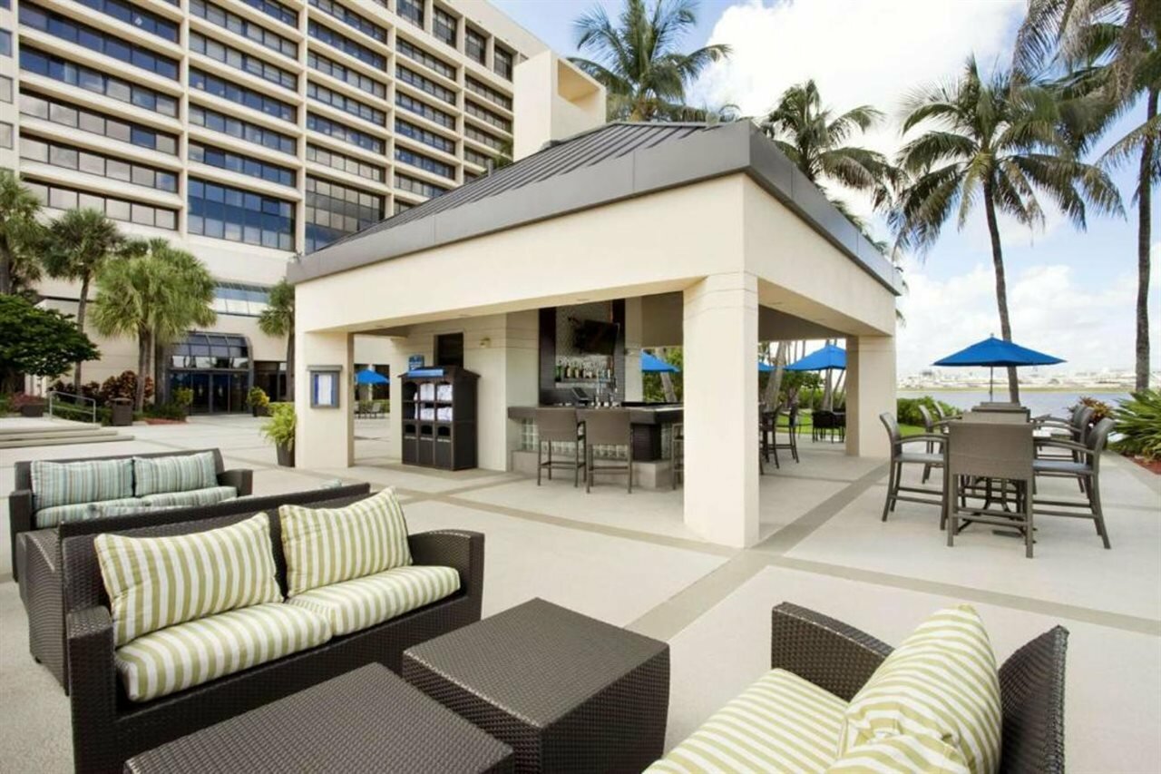 Фото Hilton Miami Airport Blue Lagoon