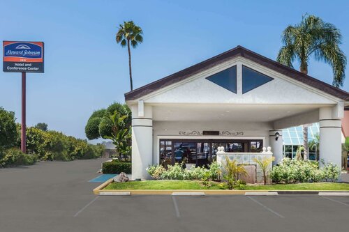 Гостиница Anaheim Park Hotel в Фуллертоне