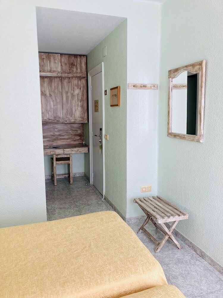 Фото Hotel Zaymar