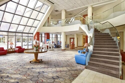 Внешний вид отеля Delta Hotels Toronto Mississauga в Миссиссоге, фото 5