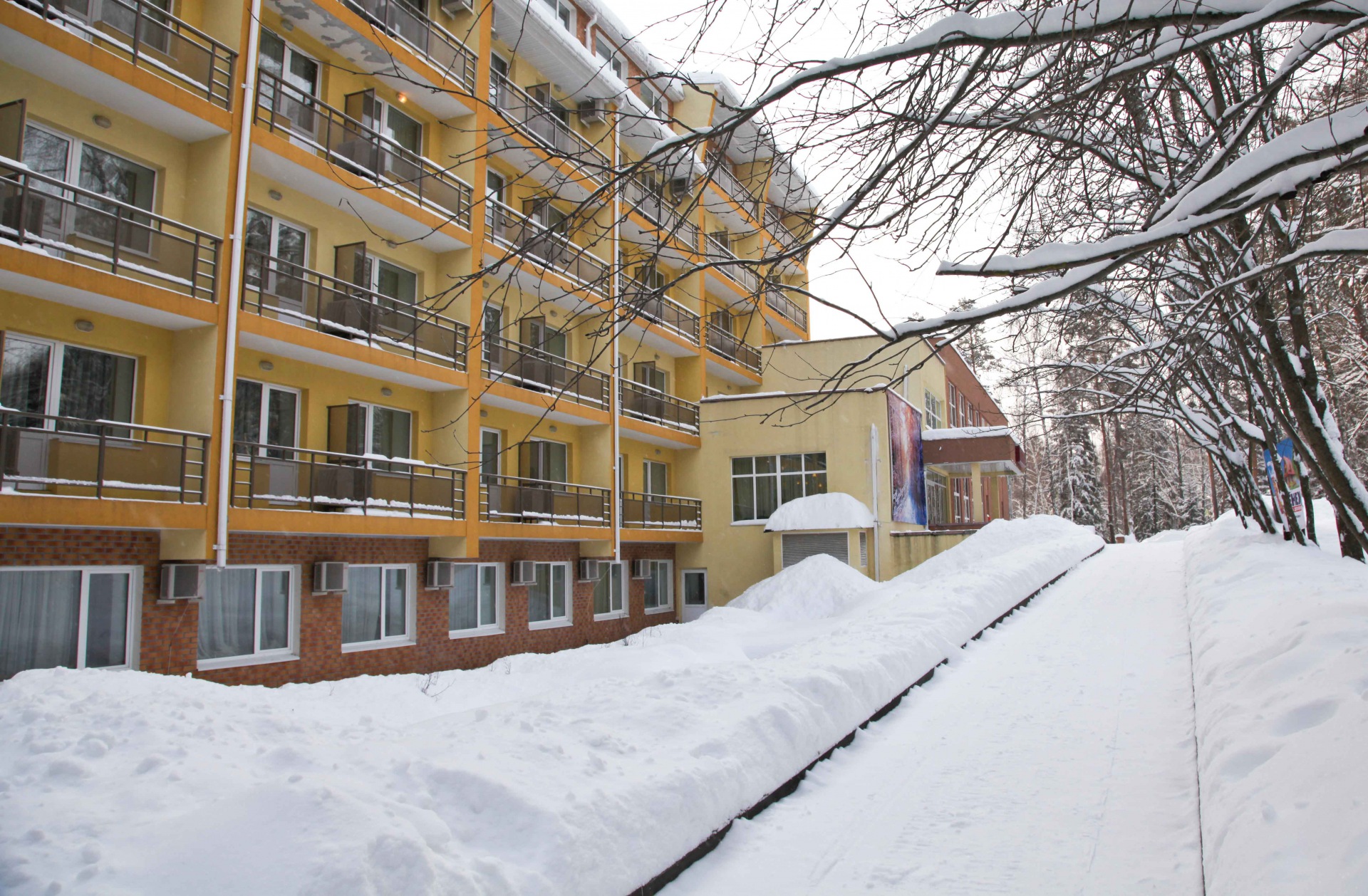 Фото отеля 3