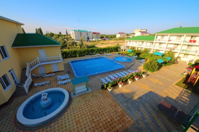 Фото отеля 2