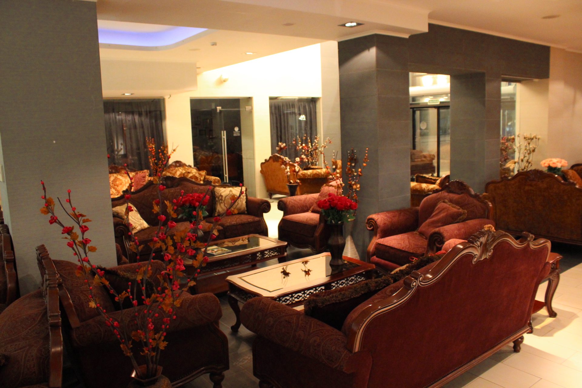 Фото отеля 1