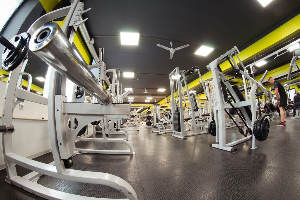 Sports hall, gym Sports club Zvezdny, Kirov, photo