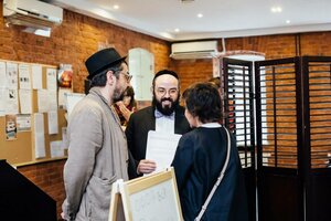 Jewish Community Sredi svoih (Lva Tolstogo Street No:14, Moscow), sinagoglar  Moskova'dan
