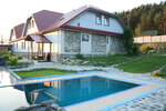 4 Seasons (selo Cheposh, Traktovaya ulitsa, 48А), guest house