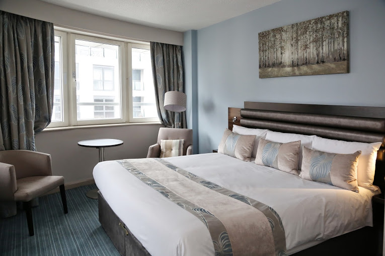 Фото DoubleTree by Hilton London - Chelsea