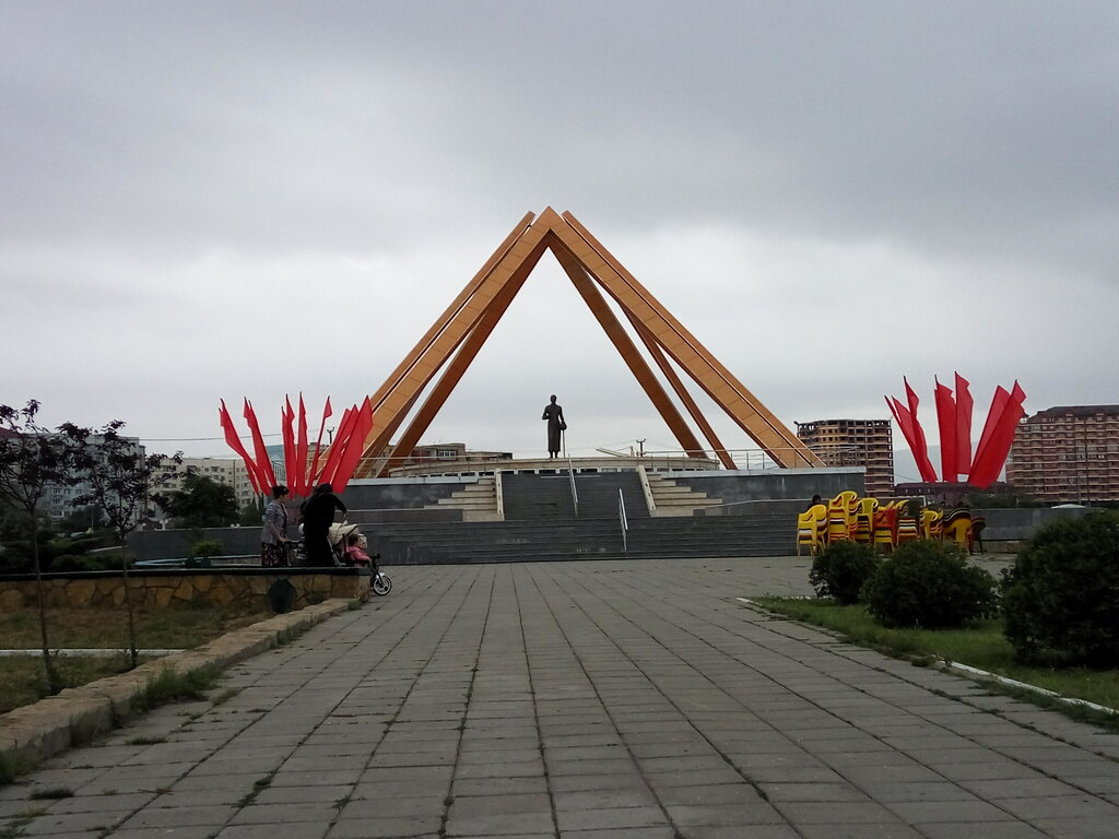 منتزه Mbu Parkovo-memorialny kompleks predstavitelyam russkoy intelligentsii ، ماخاتشكالا، صورة