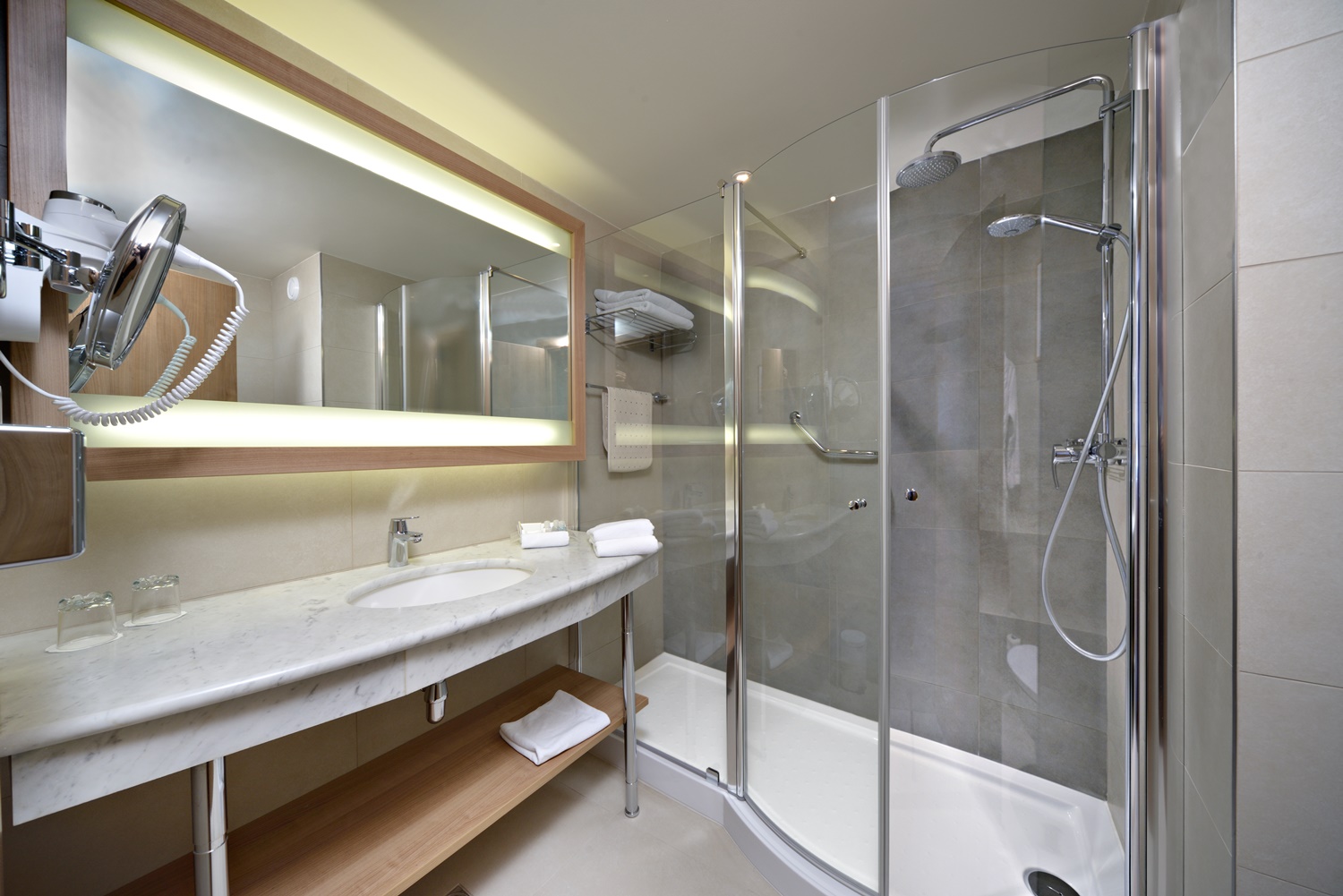 Фото Эдж Селигерская