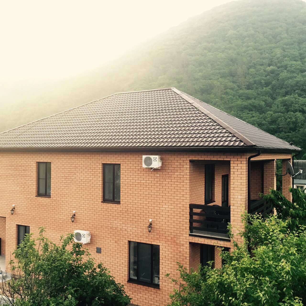 Гостевой дом под синей крышей джанхот