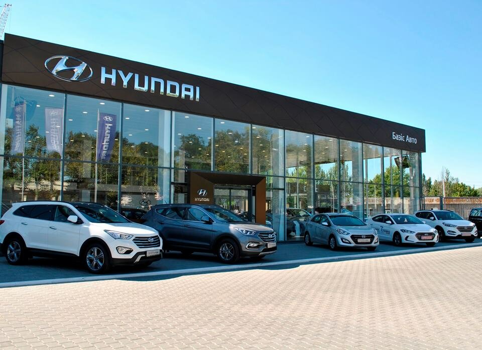 Car dealership Bazis Avto, Odesa, photo