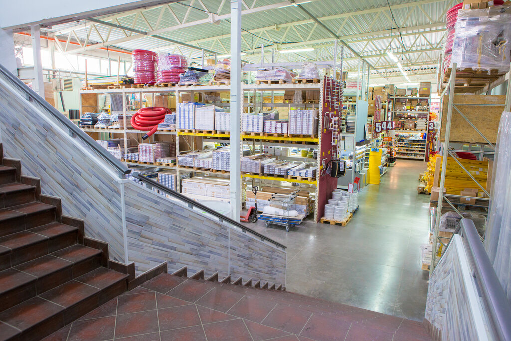 Торговый дом Строитель, строительный магазин, ул. Юрия Гагарина, 239 ...