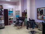 Salon-parikmakherskaya Kristi (Polevaya Street, 43/12) ، مصففو الشعر