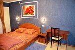 Absolyut (Mira Avenue, 72), hotel