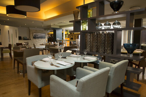 Гостиница DoubleTree by Hilton Hotel Newbury North