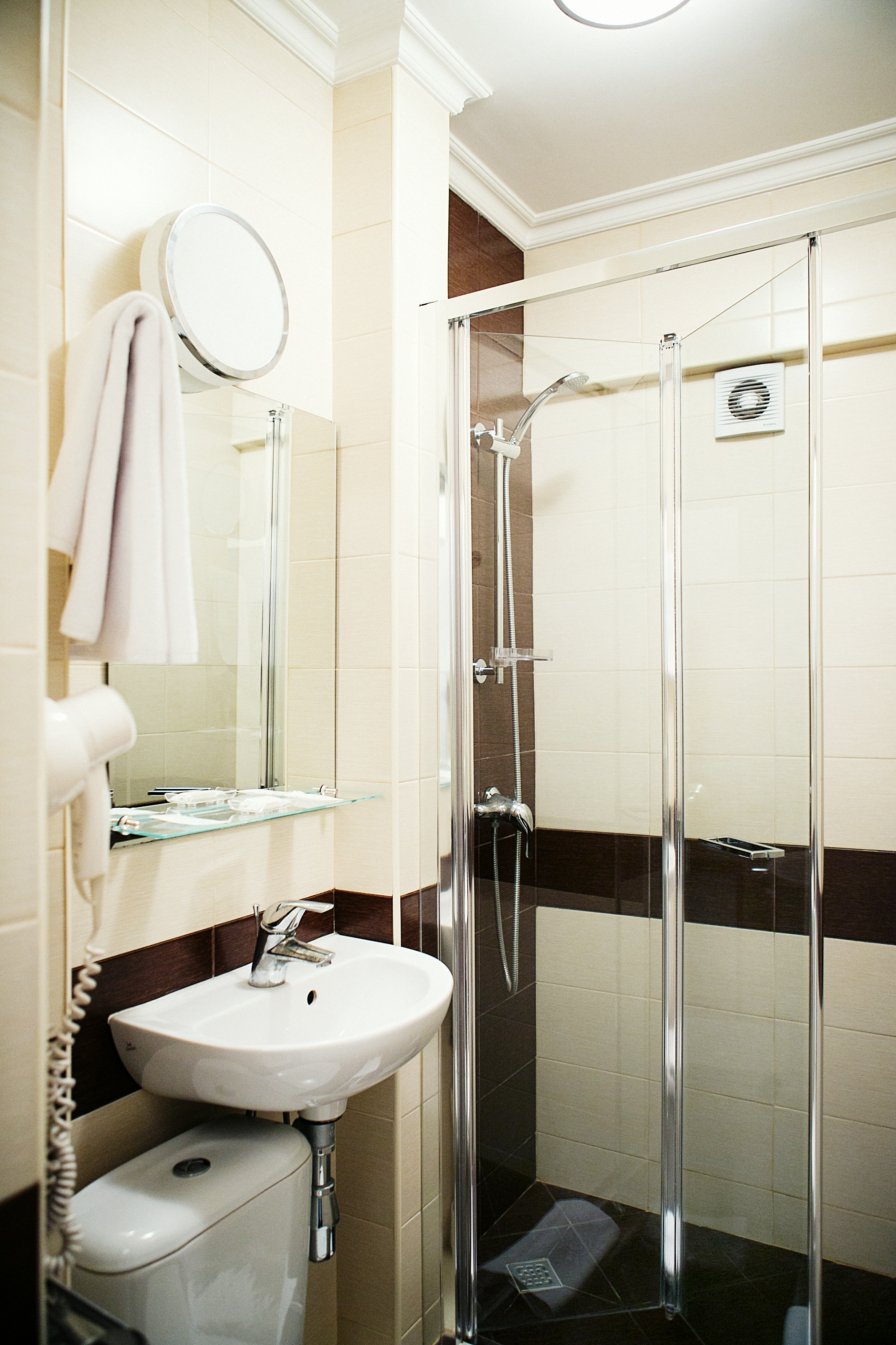 Фото Университетская