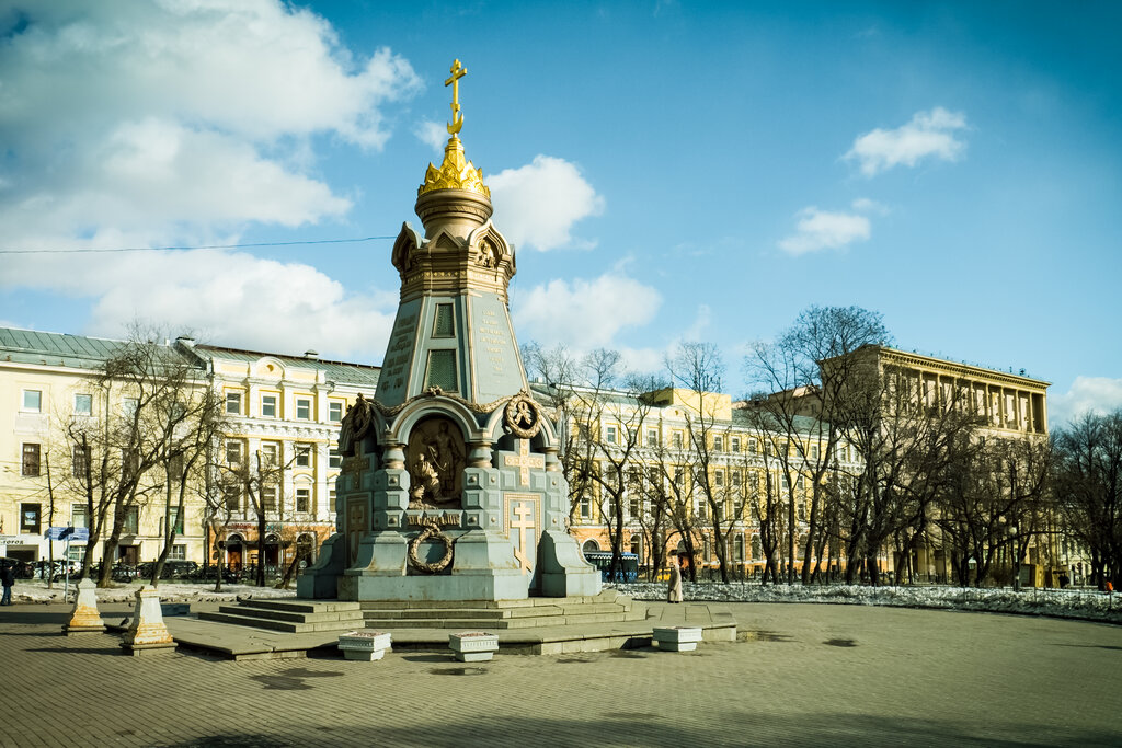 Подольск Троицкий собор памятник гренадерам