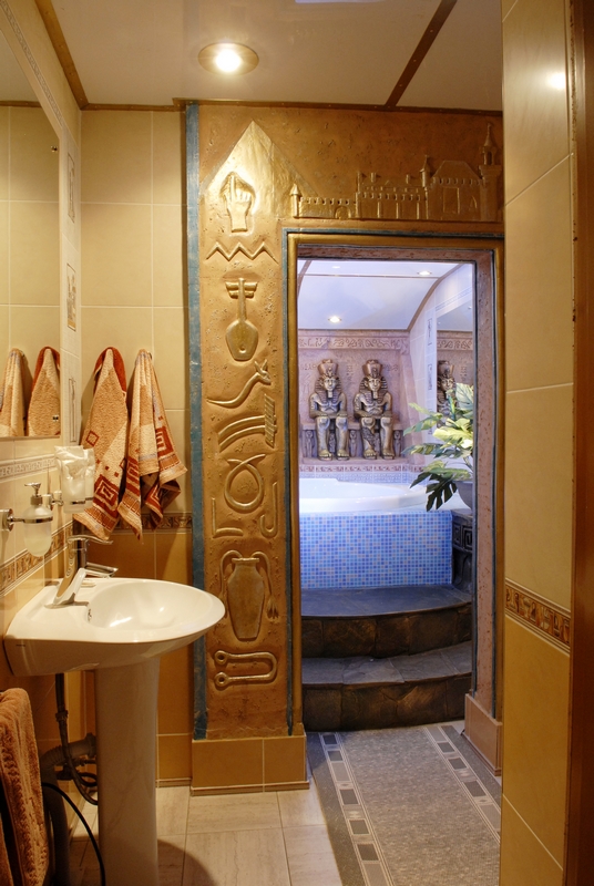 Фото Замок в долине