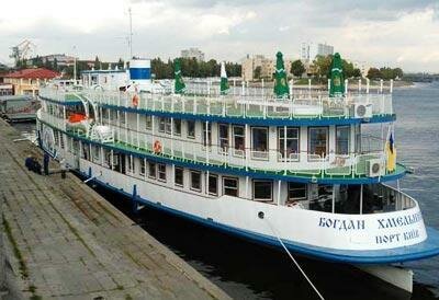 Hotel Otel-teplokhod Bogdan Khmelnitsky, , foto