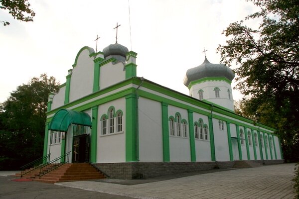 Orthodox church Ukrainskaya Pravoslavnaya Church Kiyevskogo Patriarkhata Zaporozhskaya yeparkhiya, Zaporizhia, photo