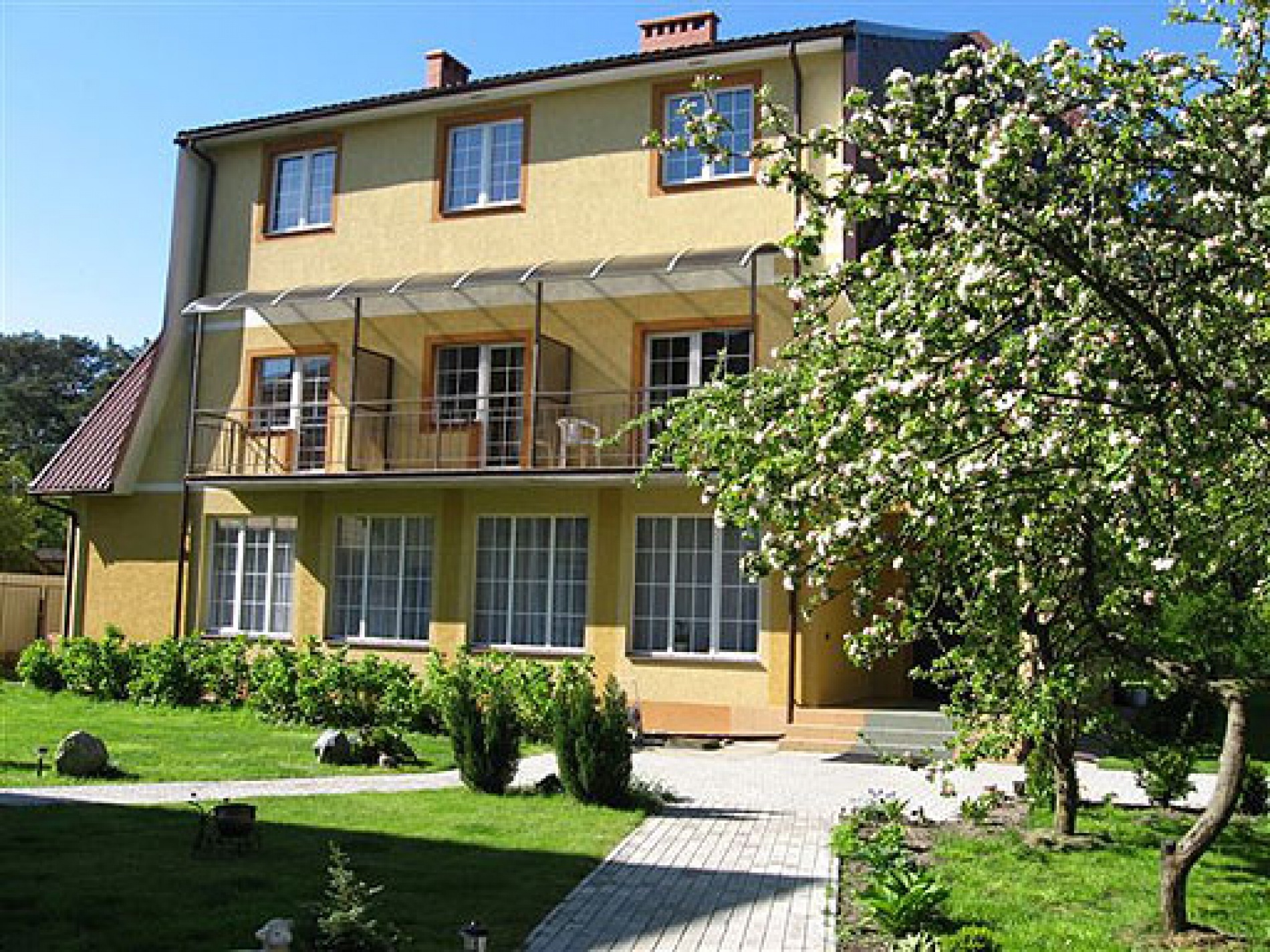 Фото отеля 3