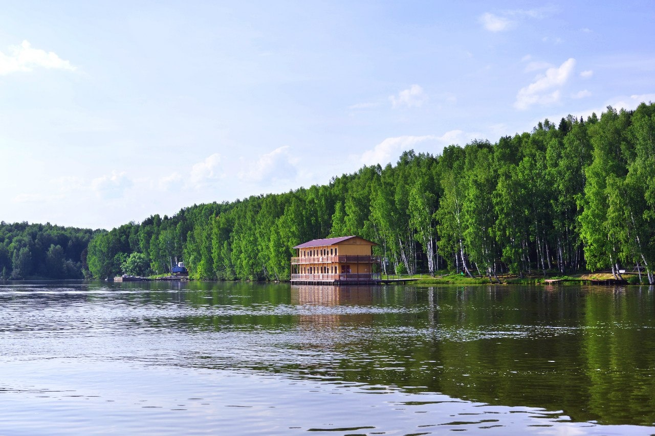 Фото отеля 1