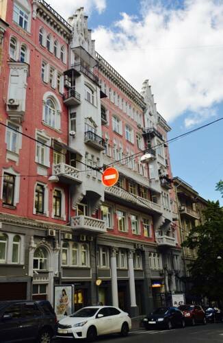 Гостиница Apartment on Zankovetskoi Street в Киеве