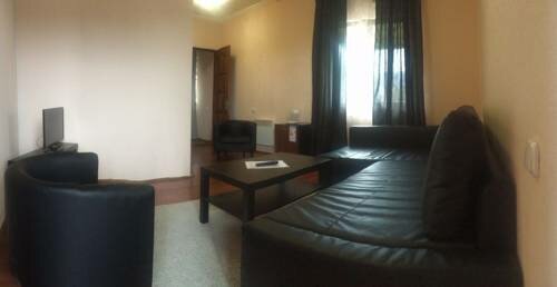 Гостиница Югра в Сухуме