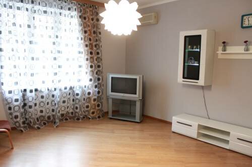 Жильё посуточно KievAccommodation Apartment on Kruglouniversitetsk в Киеве