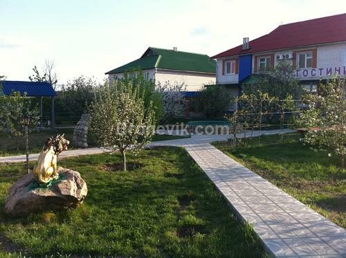 Гостиница Дом приезжих в Новоаннинском