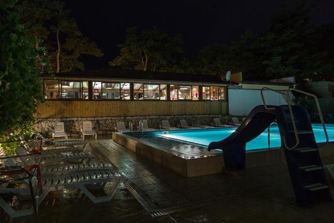 Фото Эв Рошель