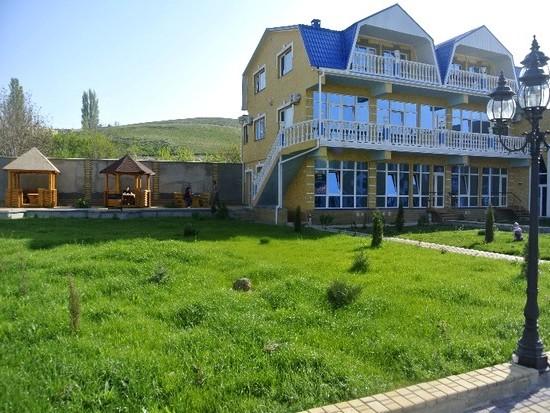 Фото отеля 2