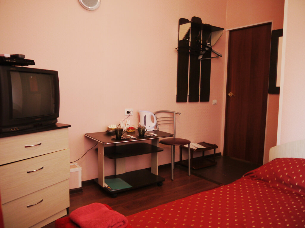 Hotel Gostinitsa Teply Ochag, , foto