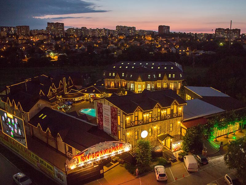 Фото отеля 1