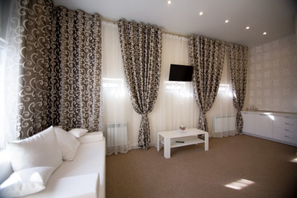 Фото Ламберт