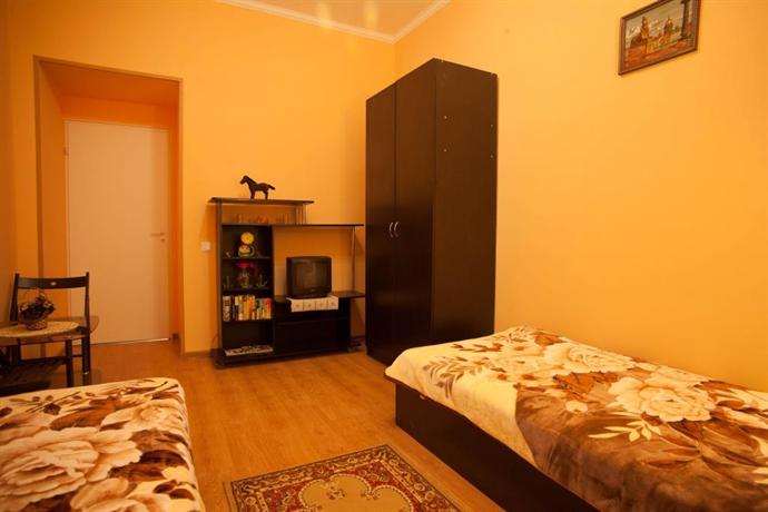 Фото Мини-отель Тучков 3