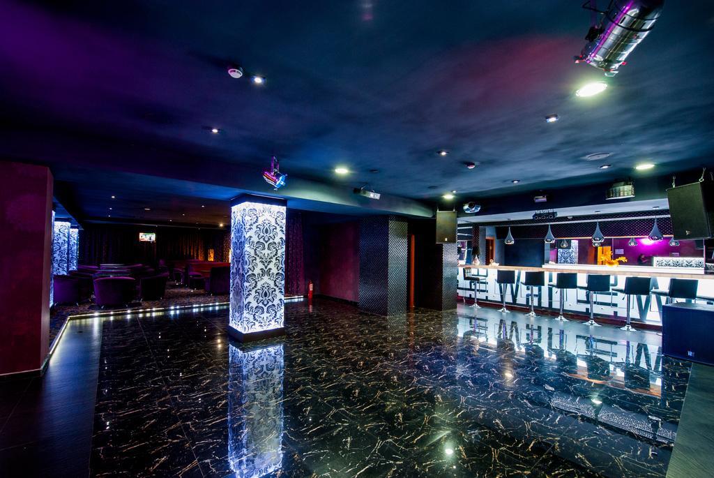 Фото Goldman Empire