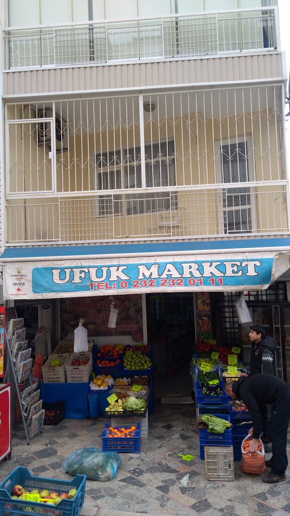 Süpermarket Ufuk Market, Karabağlar, foto