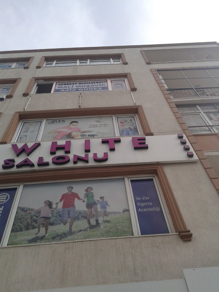 Clothing store Moda Evim, 58th Boulevard Overcoat, Scarf, Shawl, Istanbul, photo