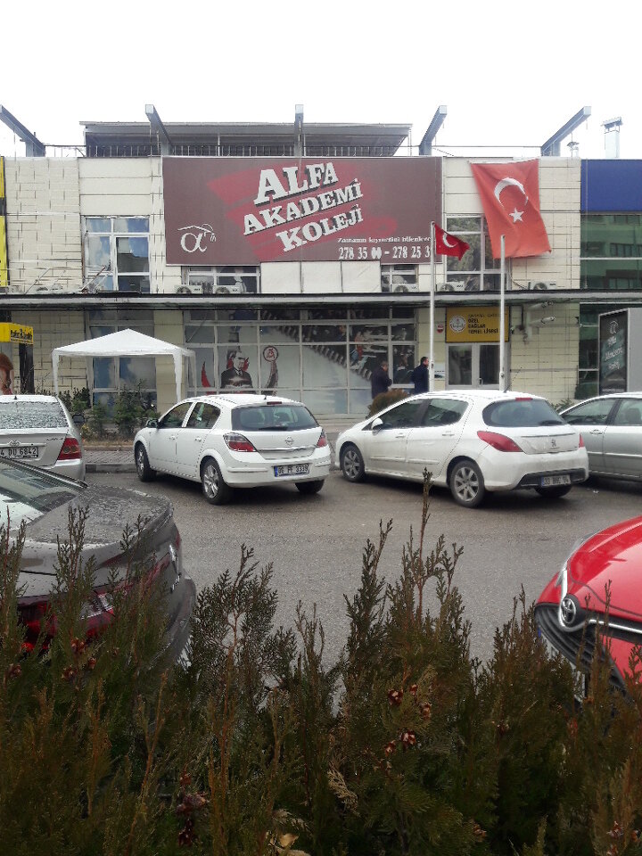 التعليم الإضافي Alfa Grup Kurs Merkezi ، أنقرة، صورة