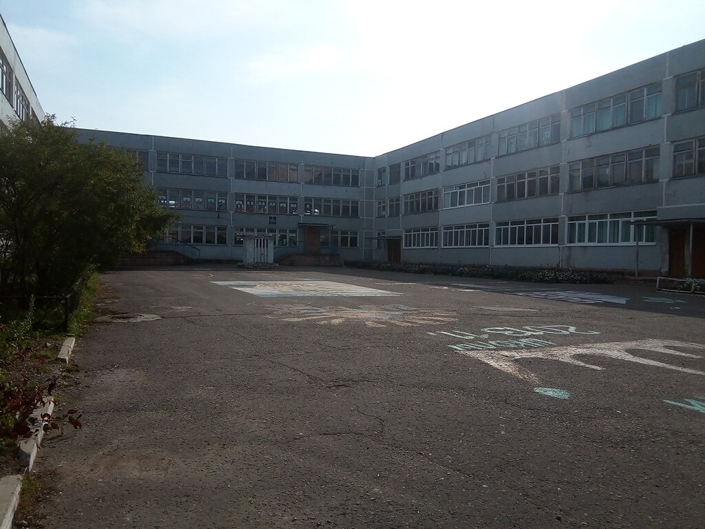 مدرسة MOU Srednyaya Obshcheobrazovatelnaya Shkola № 37 ، ، صورة