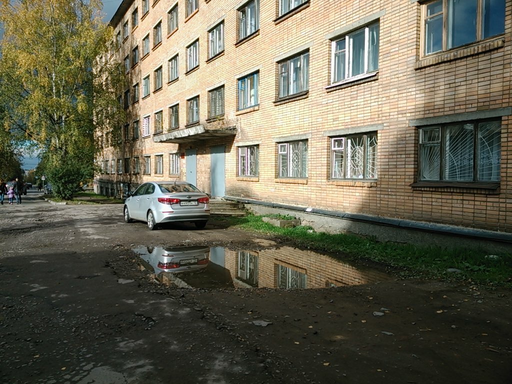 Residencia estudiantil Obshchezhitiye Kolledzha Tekhnologii i Predprinimatelstva, , foto